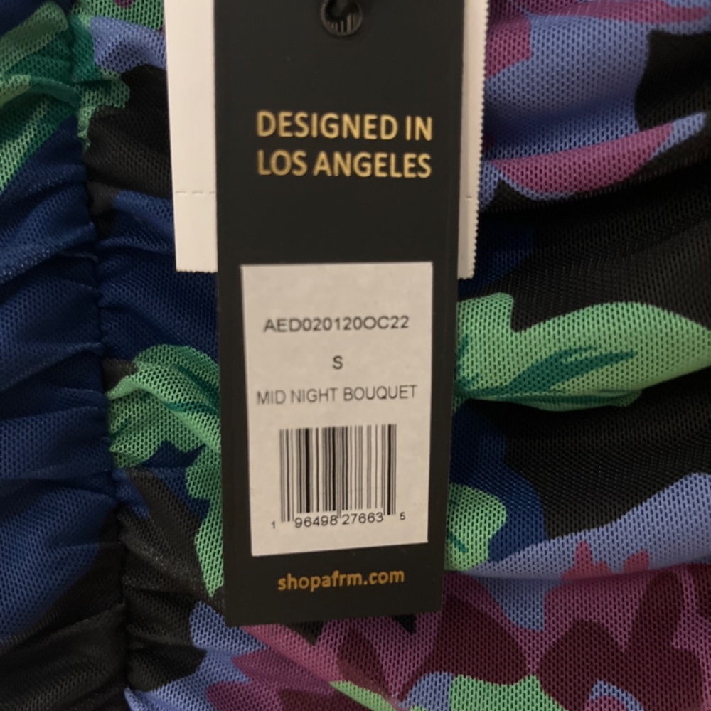 Dress - Picture 2 of 2